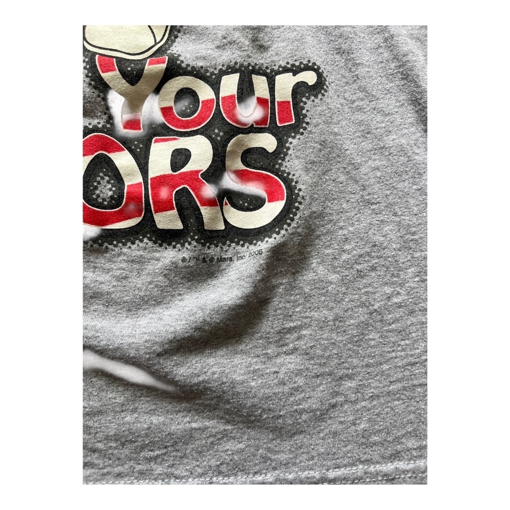 M&M USA Show Your Colors Stars & Stripes Shirt Y2K - Picture 4 of 5